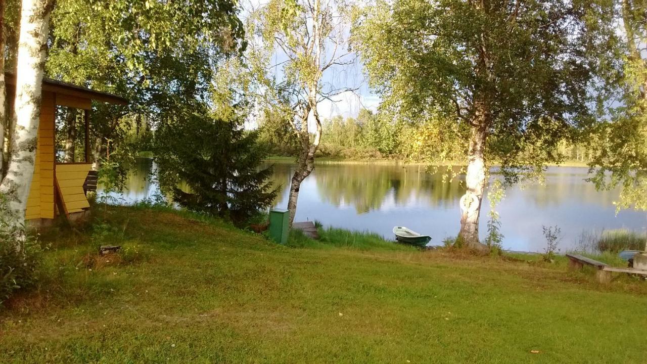 Lohirannan Lomakyla Hotel Sukeva Exterior foto